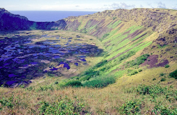 Another view of Rano Kau. Photo by geocacher Kulturmensch