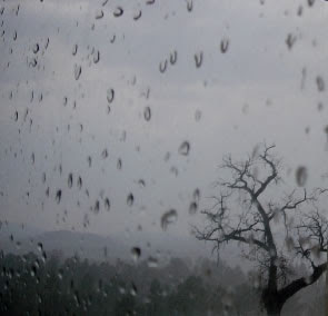 Resultado de imagem para chuva cachoeira do roberto