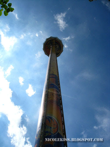 sentosa tower at lookout