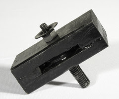 Telescoping monopod camera/flash mount