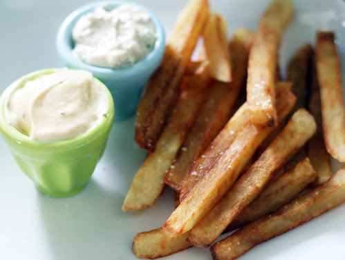 frites with 2 sauces