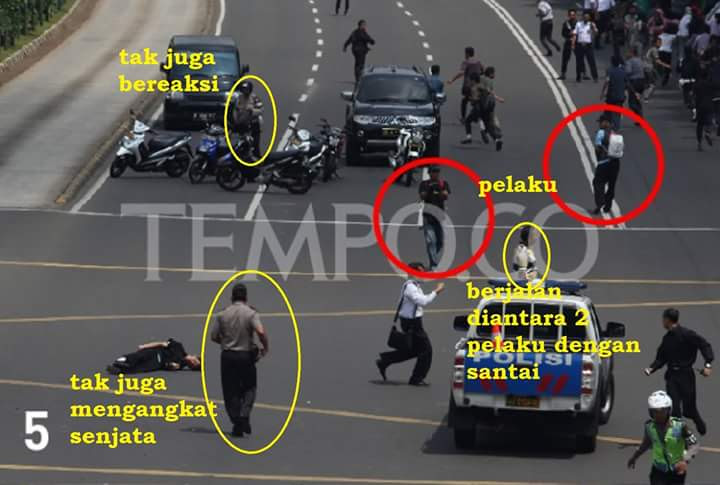 Foto Janggal di Tragedi Bom Sarinah 5 Foto Janggal di Tragedi Bom Sarinah 5