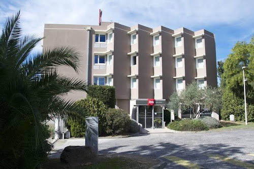 hôtels Hôtel ibis Toulon La Seyne La Seyne-sur-Mer
