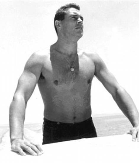 Hollywood icon Rock Hudson also enjoyed hanging out at the Salton Sea. He is pictured above