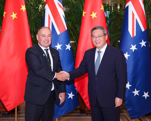 Chinese premier meets Cook Islands PM in Harbin - People's Daily Online
