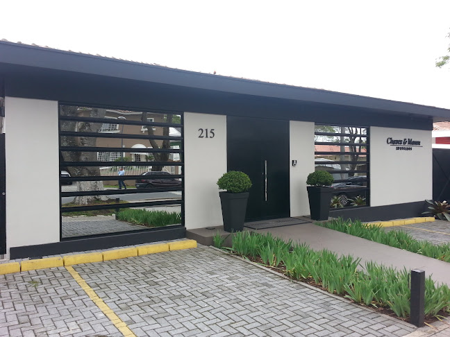 Avaliações sobre Chaves & Maran Advogados em Curitiba - Advogado