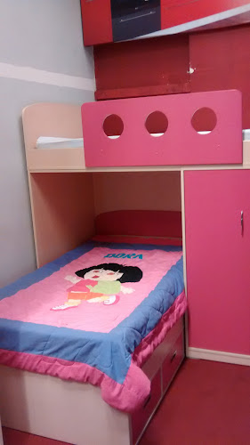Plaza Hogar, Tienda 117-118-119-120-124-125-131, Block 1, Piso 1, Av. Angamos 1551, Surquillo 15048, Perú