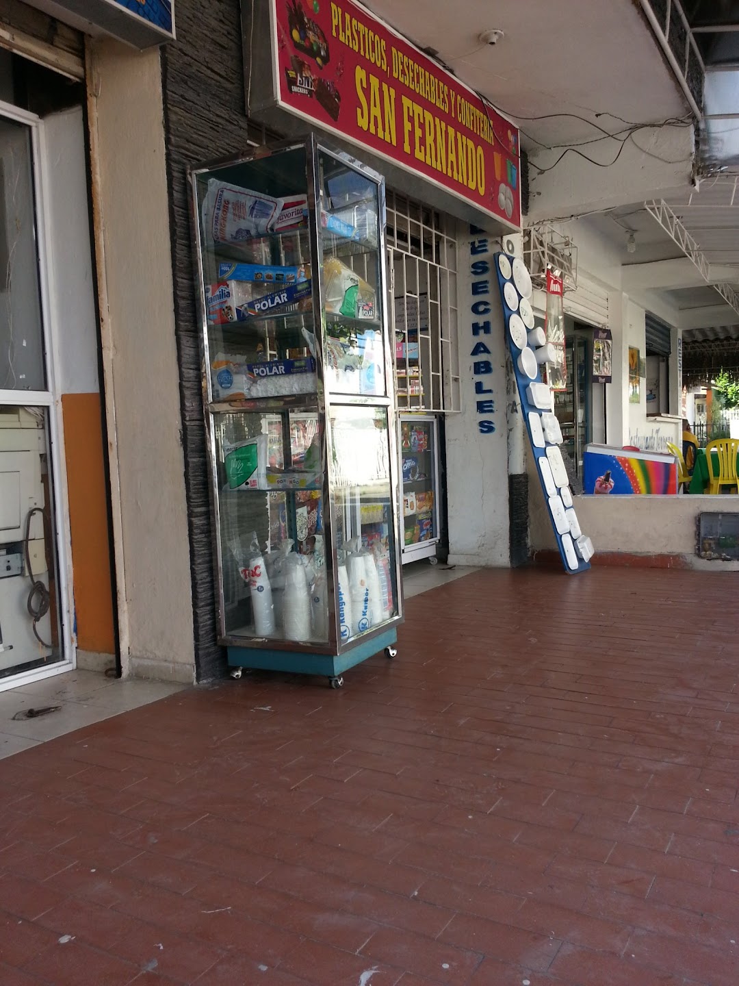 plasticos desechables y confiteria San Fernando
