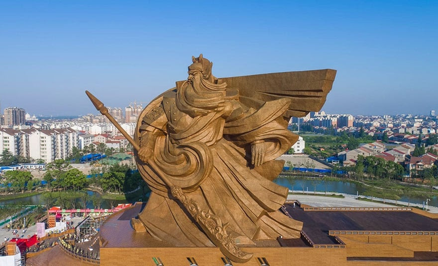giant-war-god-statue-general-guan-yu-sculpture-china-2
