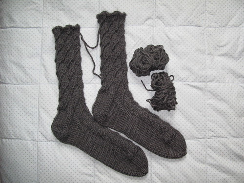 Diagonal Cross-rib Socks