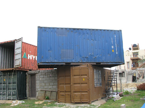 Container_Home_In_Making_As_Lego_Bricks