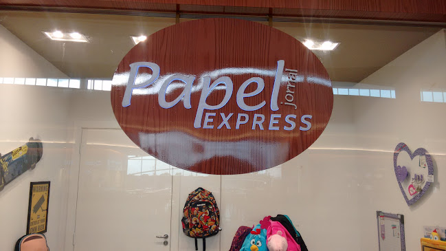 Comentários e avaliações sobre Papel Jornal Express