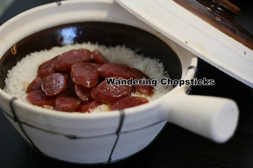 Claypot Rice with Chinese Sausage 1