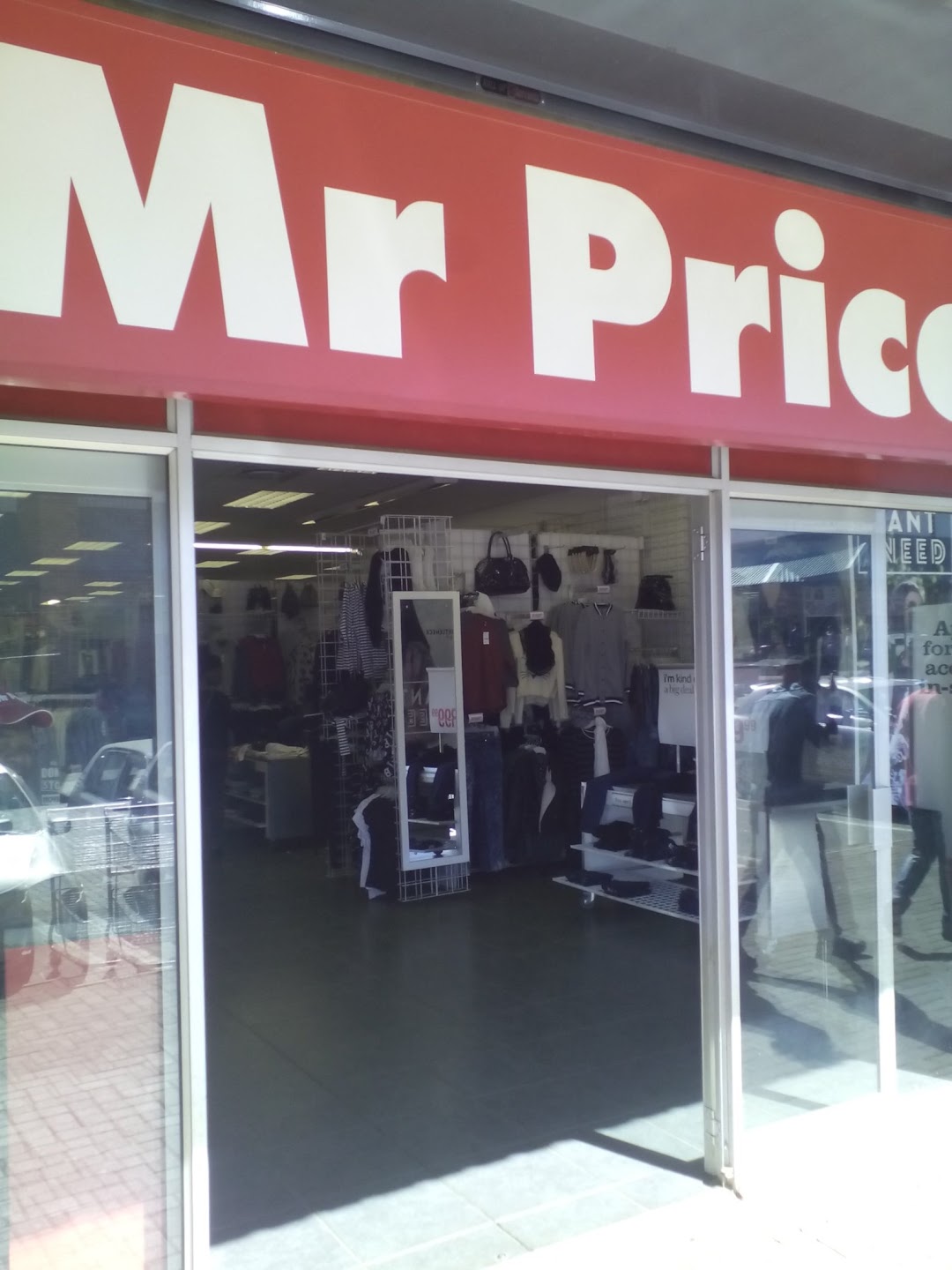 Mr Price sportswear