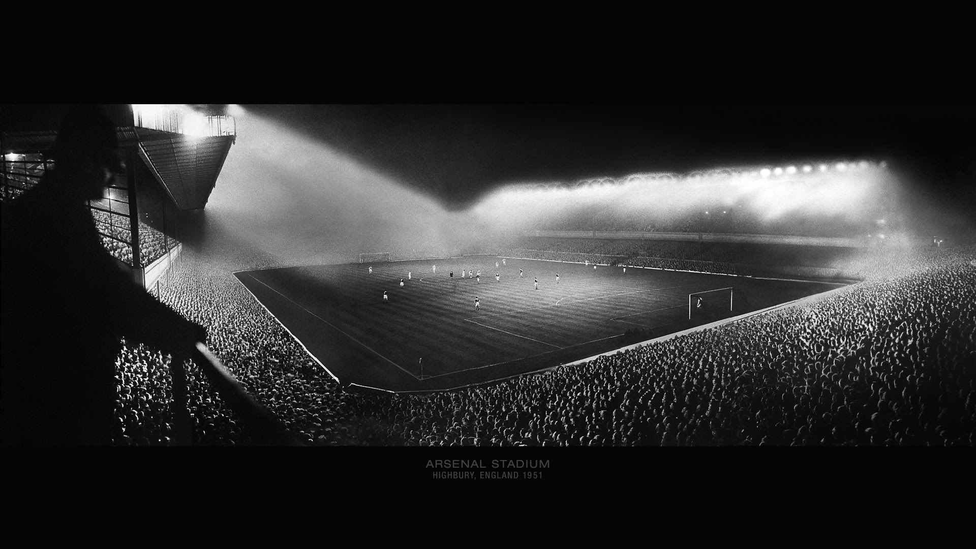 Черный стадион. Футбольный стадион ретушь. Футбольный стадион обои. Black Stadium background. Background Black Football.
