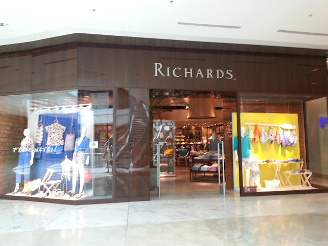 Comentários e avaliações sobre Richards