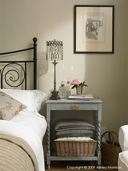 Farrow and Ball Shaded White
