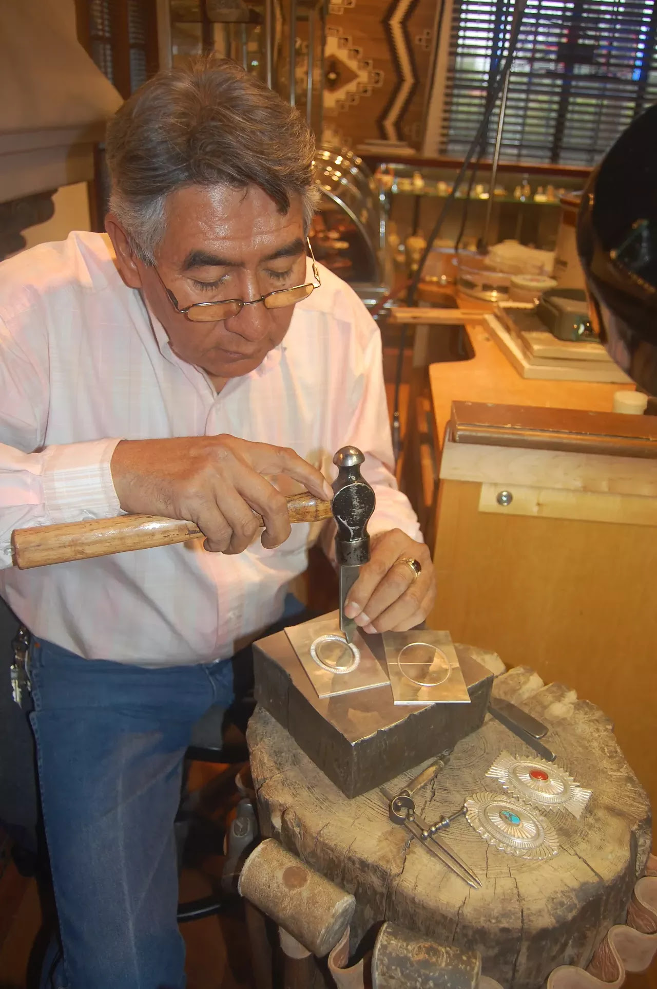 http://media1.fdncms.com/tucsonweekly/imager/wilson-jim-navajo-silversmith/u/zoom/3229878/silver_buckles.jpg
