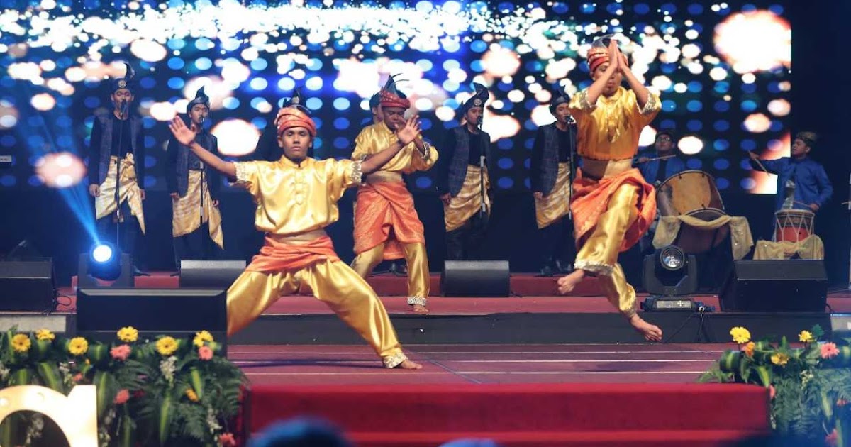 Tarian Tradisional Negeri Sembilan Tari Makan Sirih Merupakan Tarian