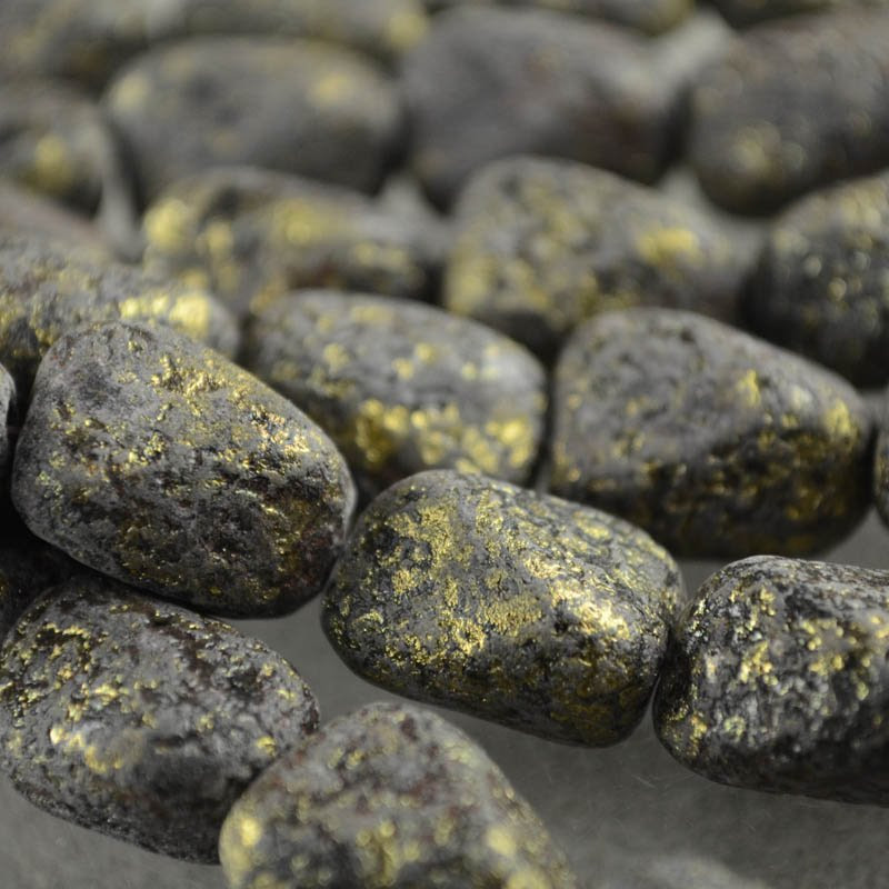 s43903 Glass Beads - Rough Rock - Fools Gold (strand)