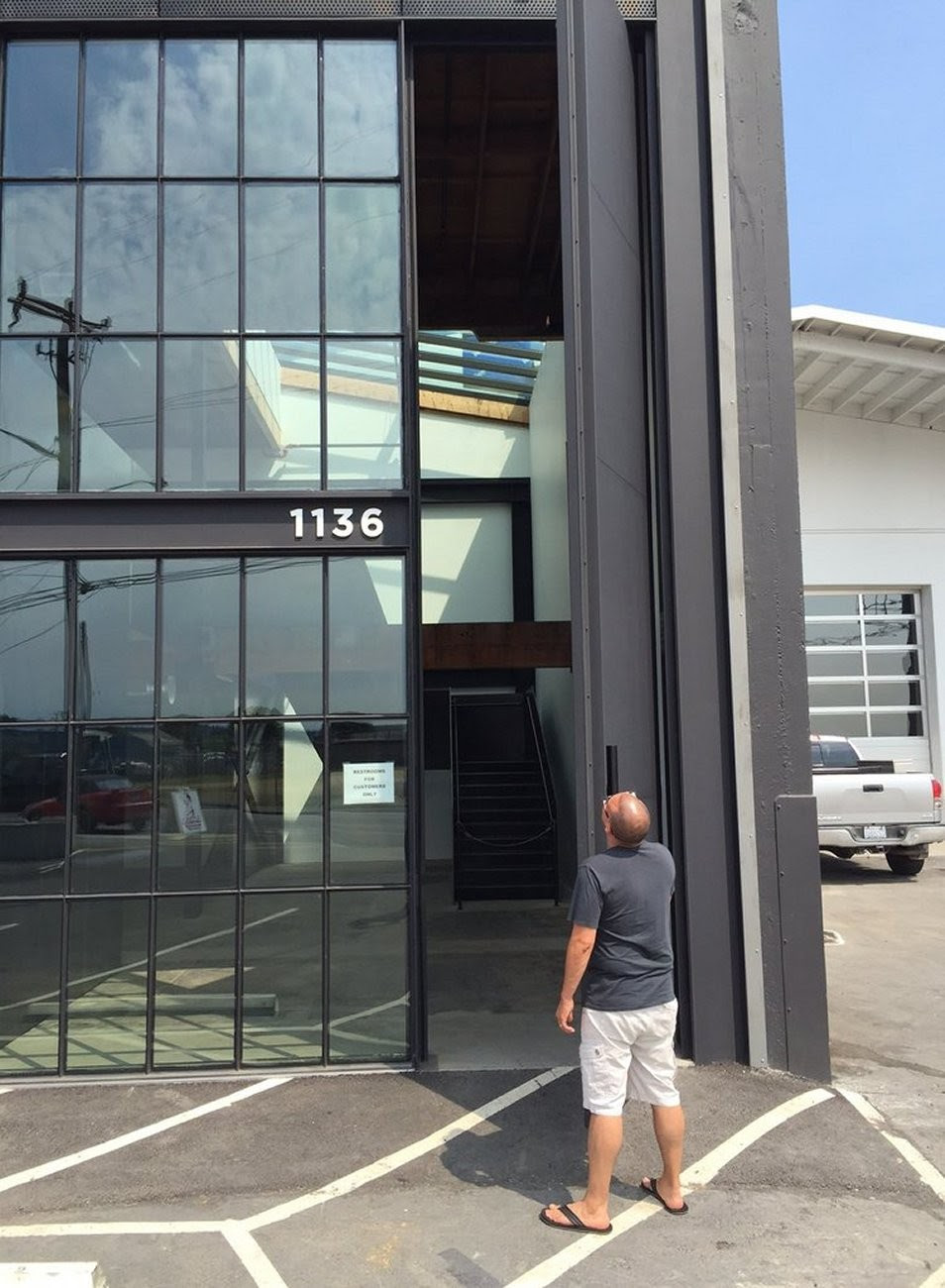 10 Ft Tall Garage Door Vanity 301