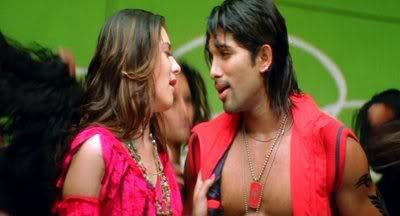 http://i347.photobucket.com/albums/p464/blogspot_images1/Desamuduru/PDVD_893.jpg
