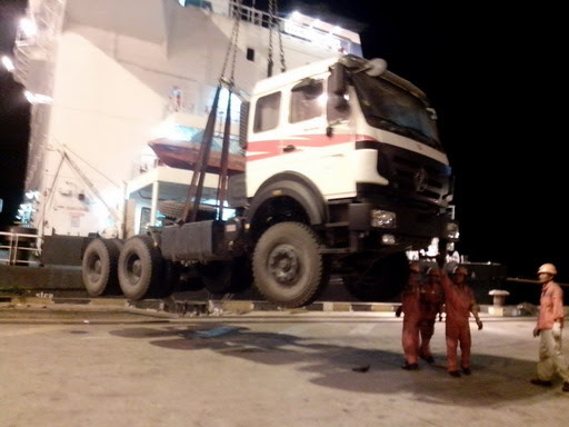 Africa super famous beiben tractor trucks exporter. Africa super famous beiben tractor trucks exporter.