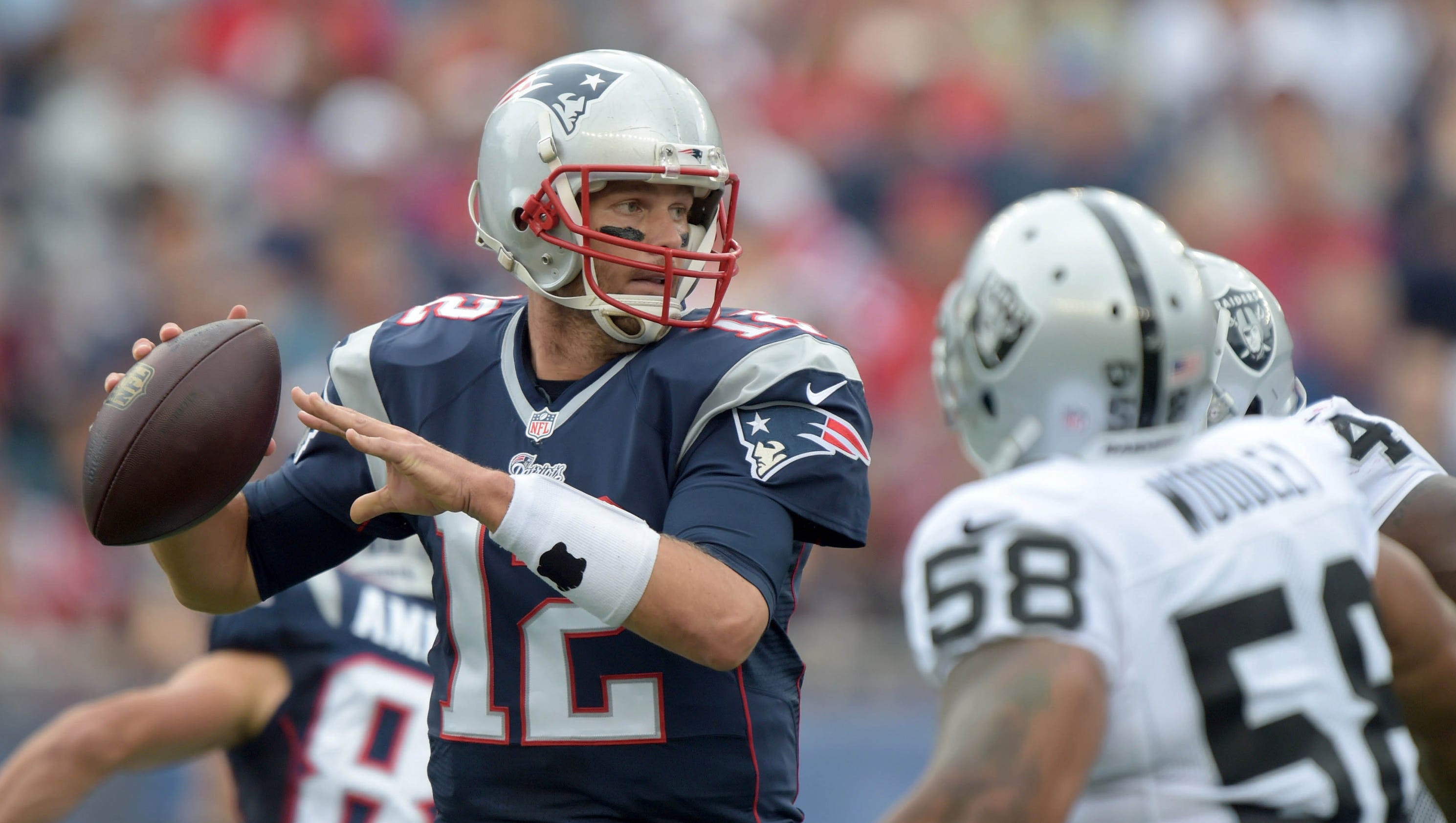 Raiders, Patriots among 10 NFL teams that must boost salary payroll Raiders, Patriots among 10 NFL teams that must boost salary payroll