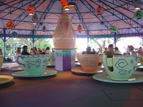 Waiting for the Teacups