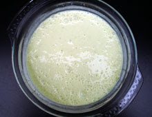 Velouté d'avocat à l'oseille vegan vegetalien