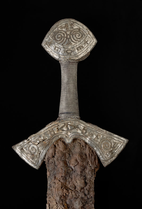 Impugnatura della spada (Foto: Ellen C. Holthe, Museo di Storia Culturale, Università di Oslo)