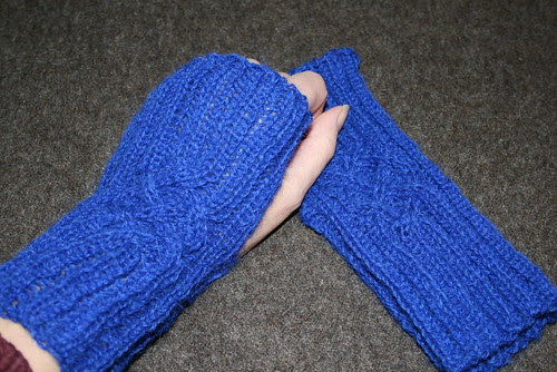 Blue King Cabled Mitts