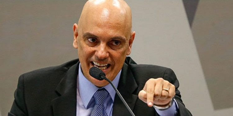 Cutucando a Onça: Alexandre Moraes vai mandar “prender” Bolsonaro?
