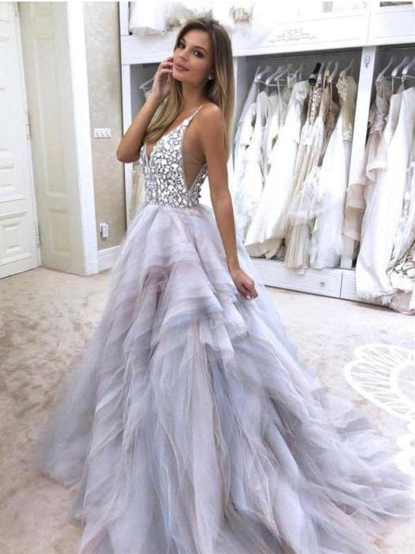 Silver Wedding Dresses / 30 Stunning Silver Wedding Dresses For Bold