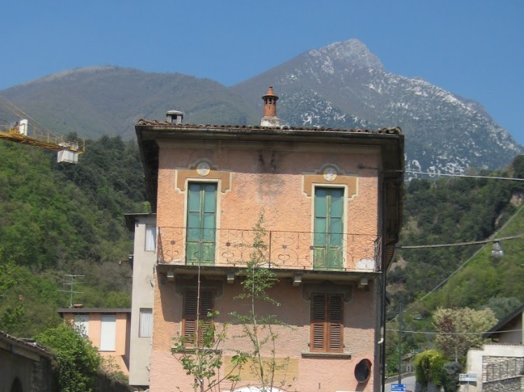 Haus Kaufen In Varese Italien