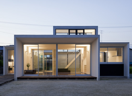 Minimalist House Design That Consist Of Small Rectangular Minimalist House Design That Consist Of Small Rectangular