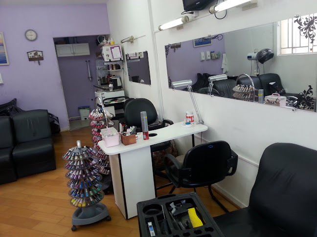 Avaliações sobre Carioca Cabeleireiro em Curitiba - Salão de Beleza