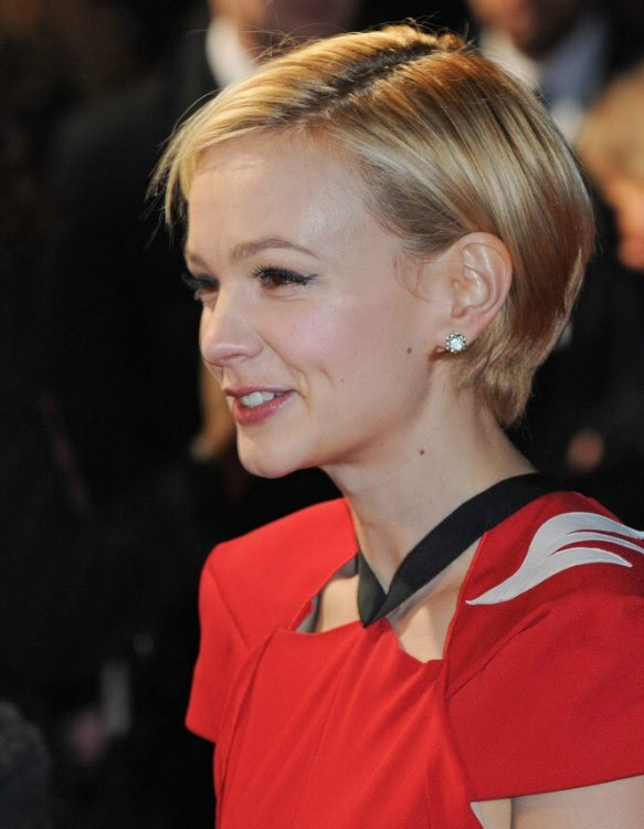 Hairstyle Lower Cut Satu Huruf N