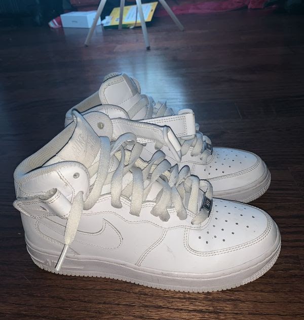 Nike Air Force 1 Court Vision