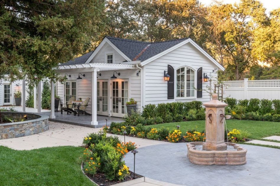 19-fresh-detached-garage-in-backyard