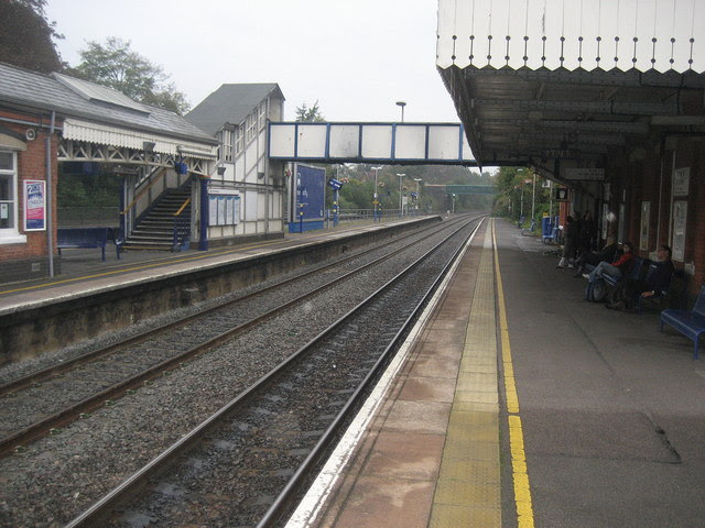 Goring And Streatley Station Chris Heaton Cc By Sa 2 0 Goring And Streatley Station Chris Heaton Cc By Sa 2 0