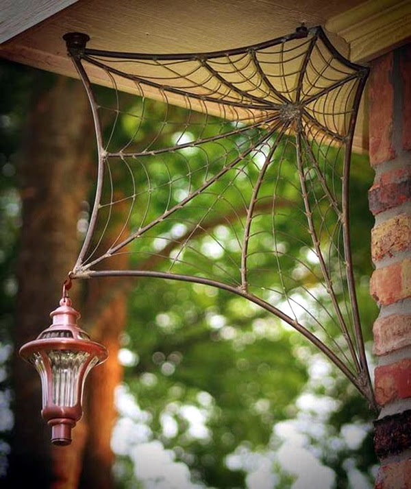 Utterly Beautiful Rusted Metal Art Works (2)