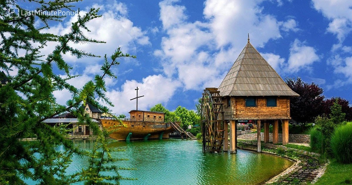 Etno Selo Stanisic Cene : Etno Selo Stanisici I Hotel Pirg Apartmani