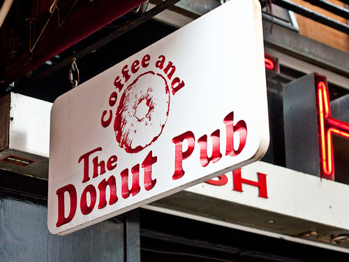 The Donut Pub sign