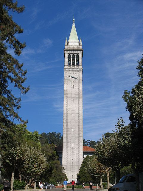 Torre da Universidade de Berkeley torre da universidade de berkeley