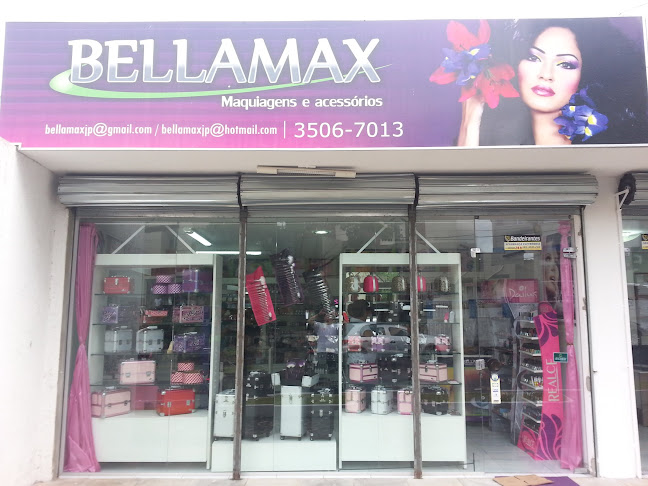 Bella Max