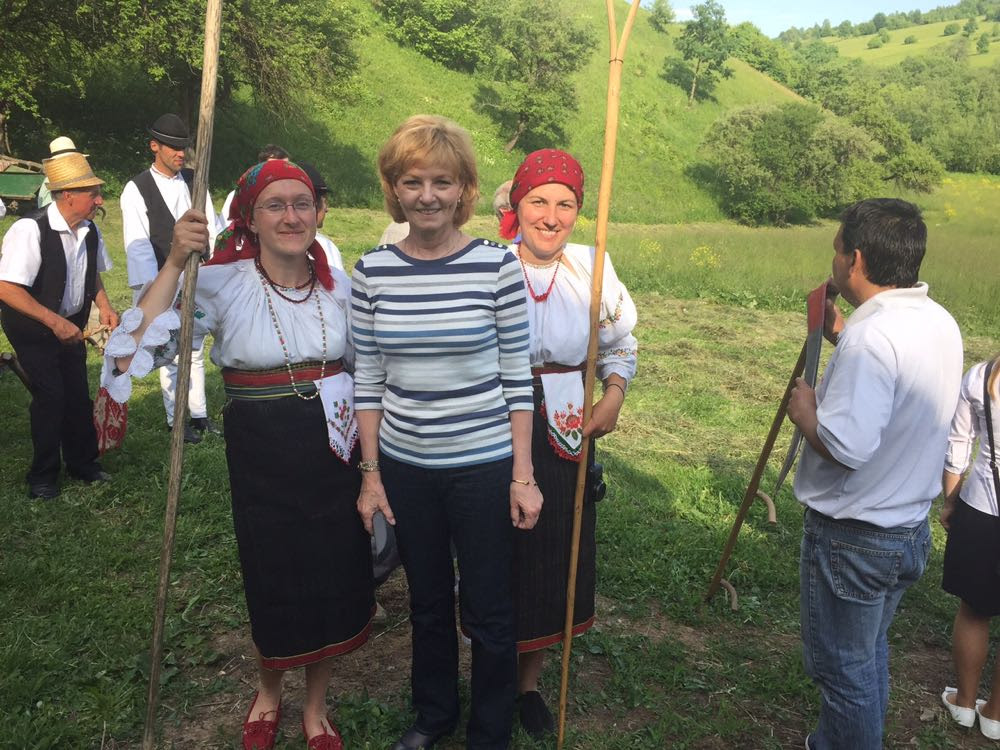 Principesa Margareta și Principele Radu, împreună cu Principele de Wales în Valea Zălanului Principesa Margareta și Principele Radu, împreună cu Principele de Wales în Valea Zălanului