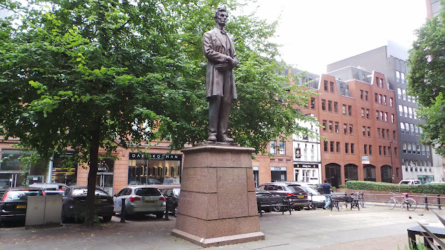 Abraham Lincoln Statue