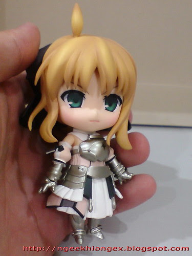saber lily nendoroid