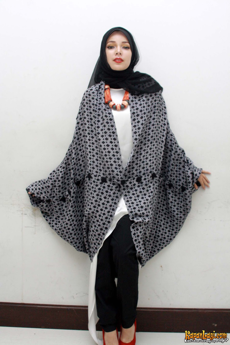 10 Hijab Cantik Ala Dewi Sandra Killick Tutorial Pashmina By 10 Hijab Cantik Ala Dewi Sandra Killick Tutorial Pashmina By